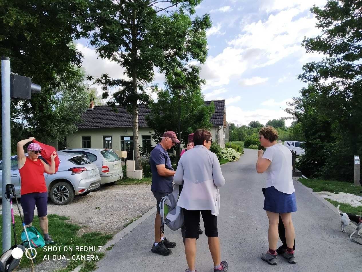 le groupe lui aussi mini des 14 km